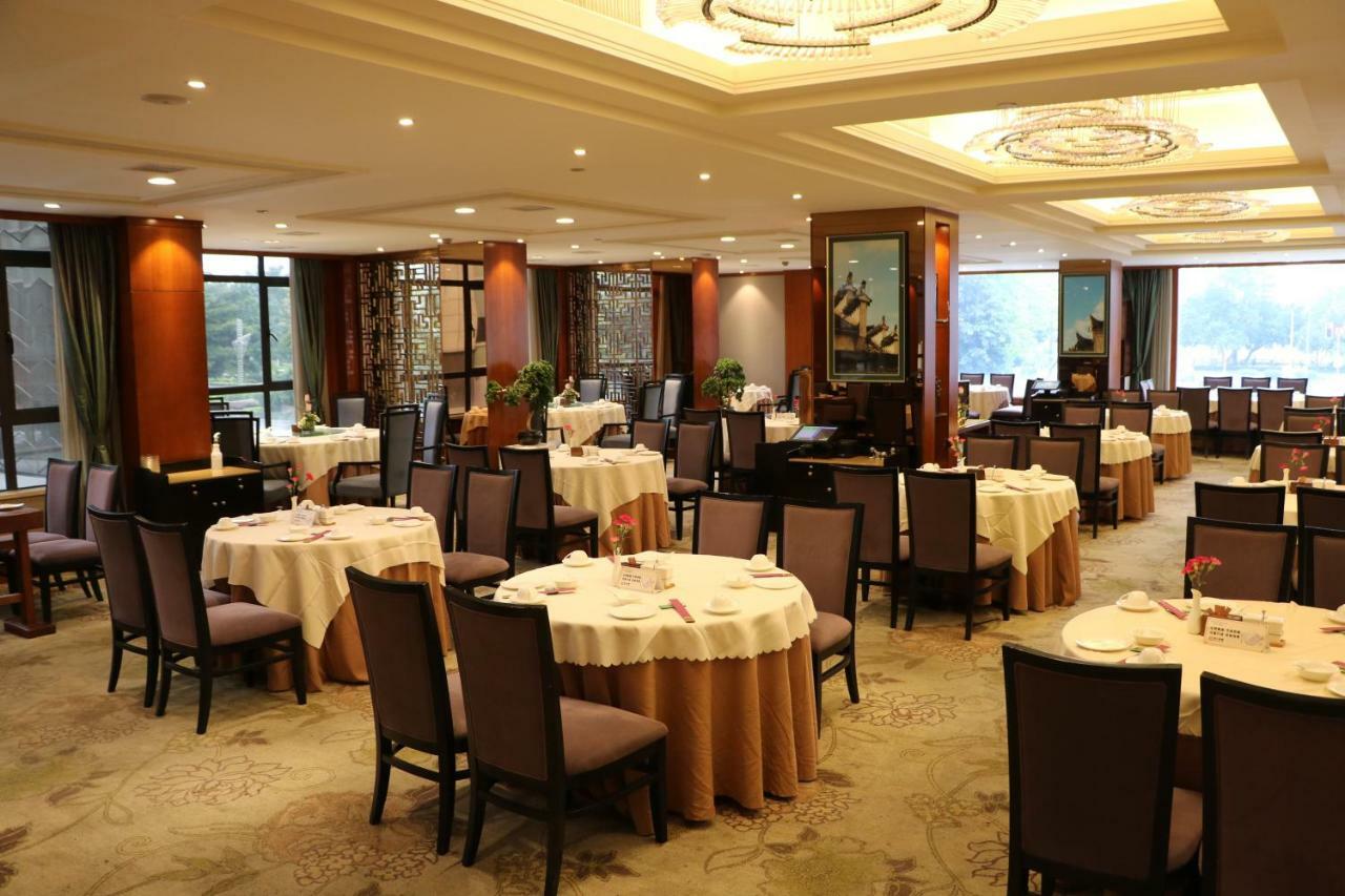 Rongjiang Hotel Jieyang Exterior photo